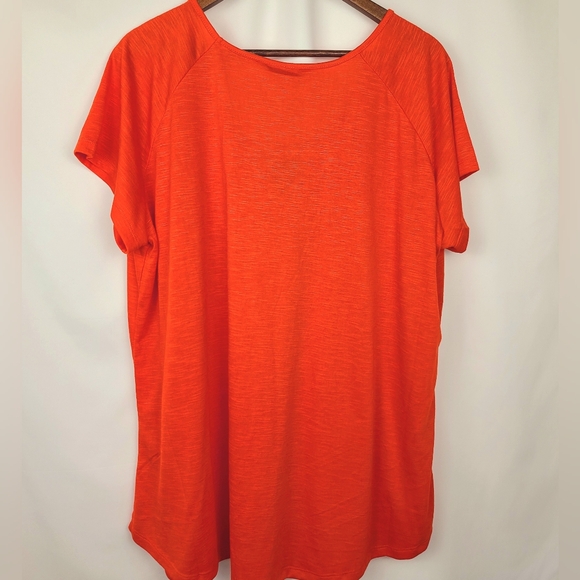NWT - Avenue Bright Orange V-Neck Top – Plus Size 22/24 - Picture 5 of 12